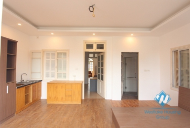 Newly renovated studio for rent in Tay Ho with lots of natural light